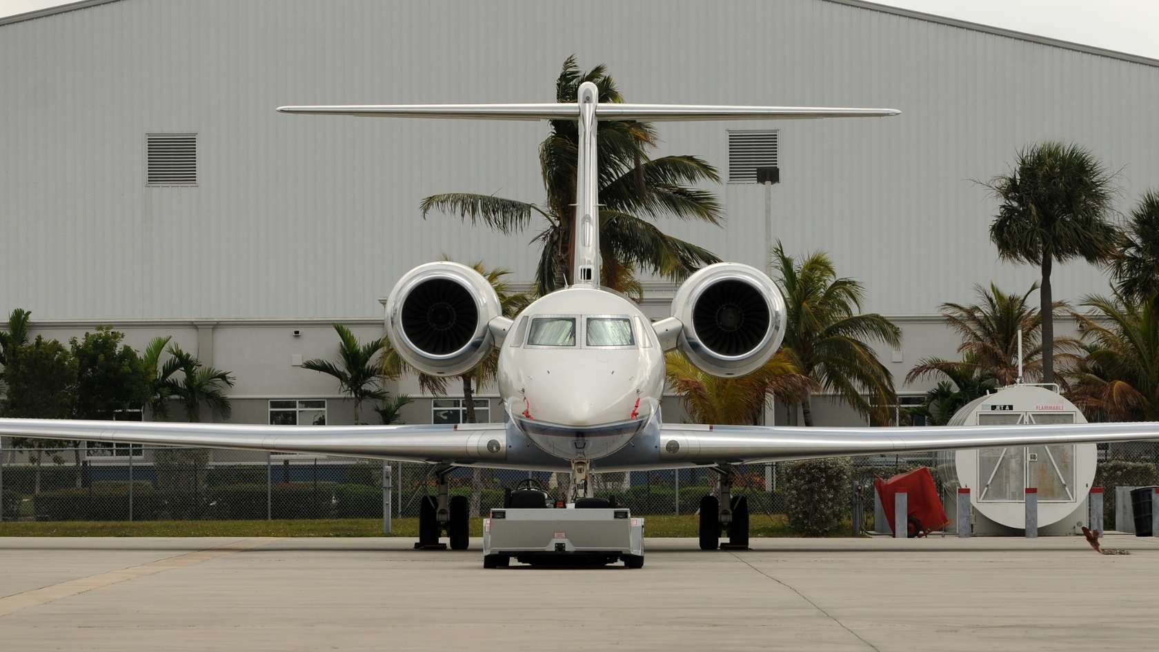 What Is A Private Jet Charter Broker