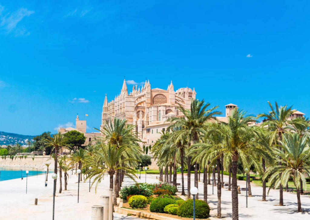 Private Jet to Palma de Mallorca